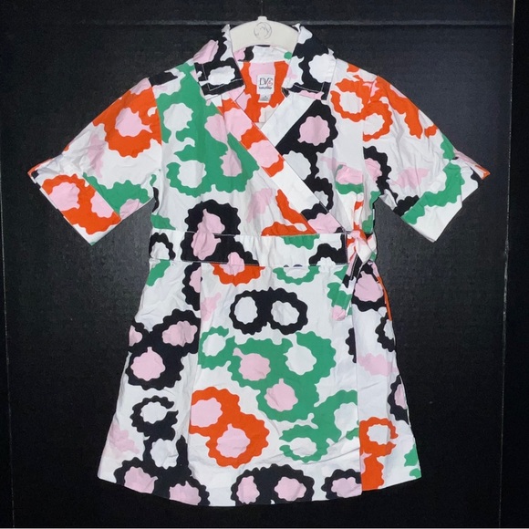 GAP Other - DVF+Baby Gap collab wrap dress, 100% cotton, white with green/black/orange/pink